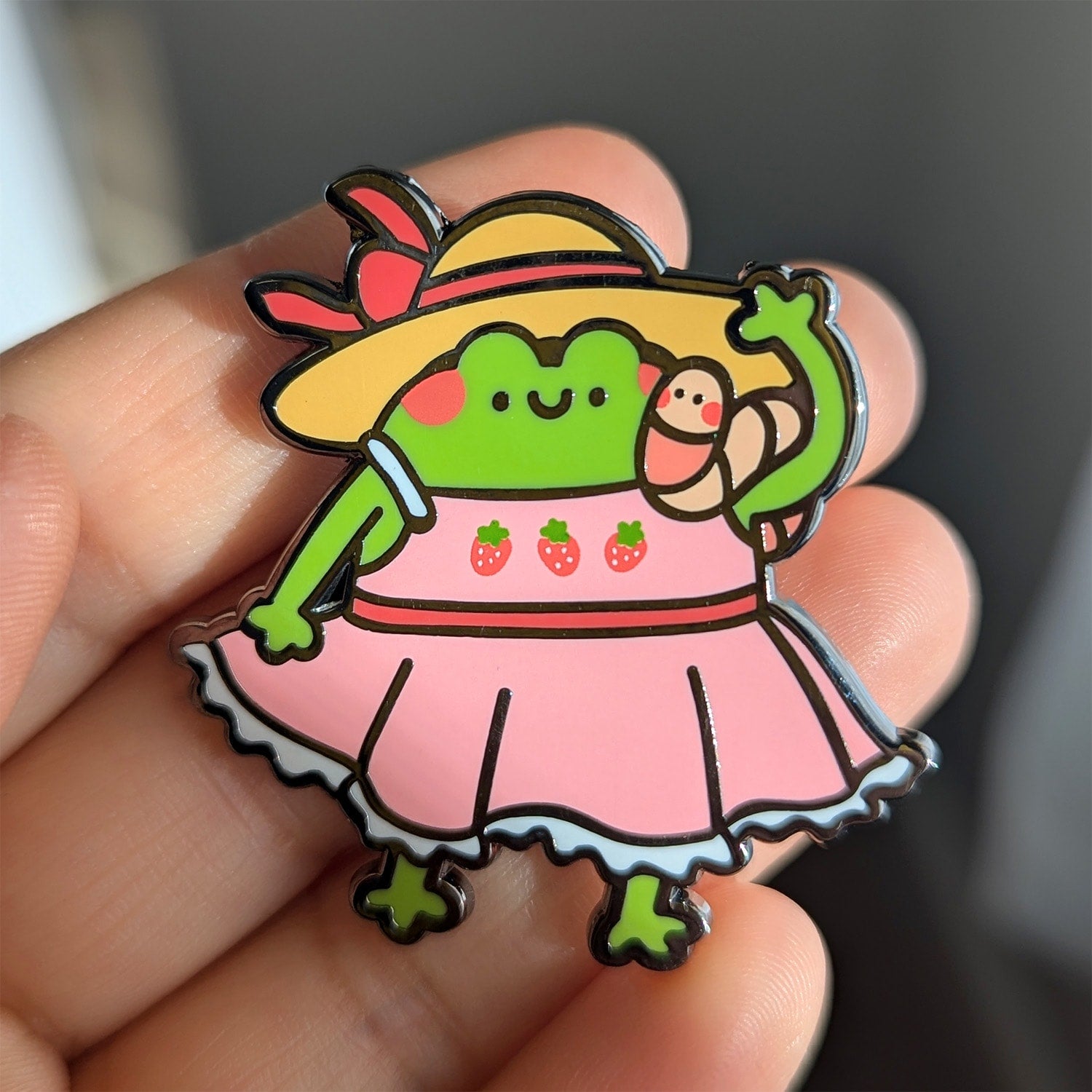 Tom the Frog strawberry picnic pin